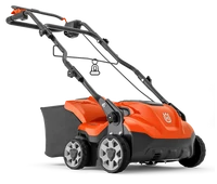 Husqvarna S138C Gyepszellőztető