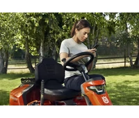 Husqvarna R320X AWD Rider