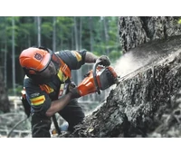 Husqvarna 555 láncfűrész