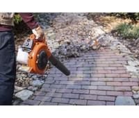 Husqvarna 125B Lombfújó