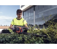 Husqvarna 522iHD60 Akkumulátoros sövényvágó Akkumulátor és töltő nélkül
