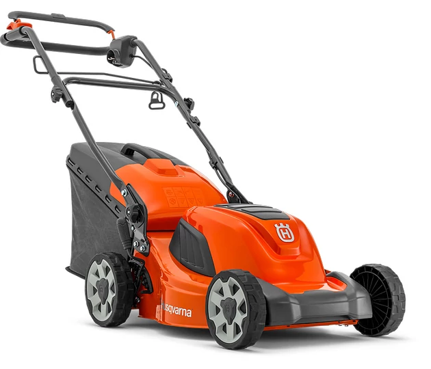 Husqvarna LC141C fűnyíró