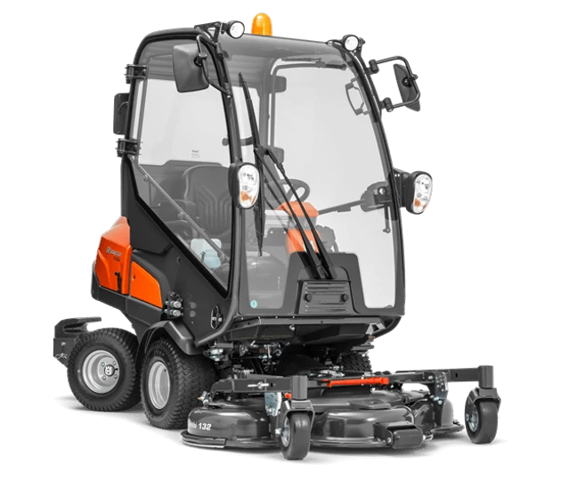Husqvarna P525DX kabinnal Rider / Fűnyírótraktor